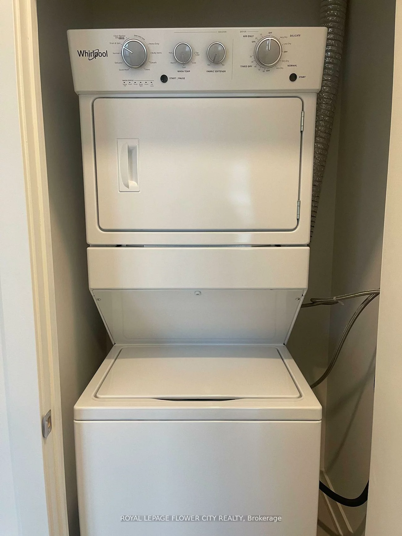 56, Lakeside, Little Lake, Barrie