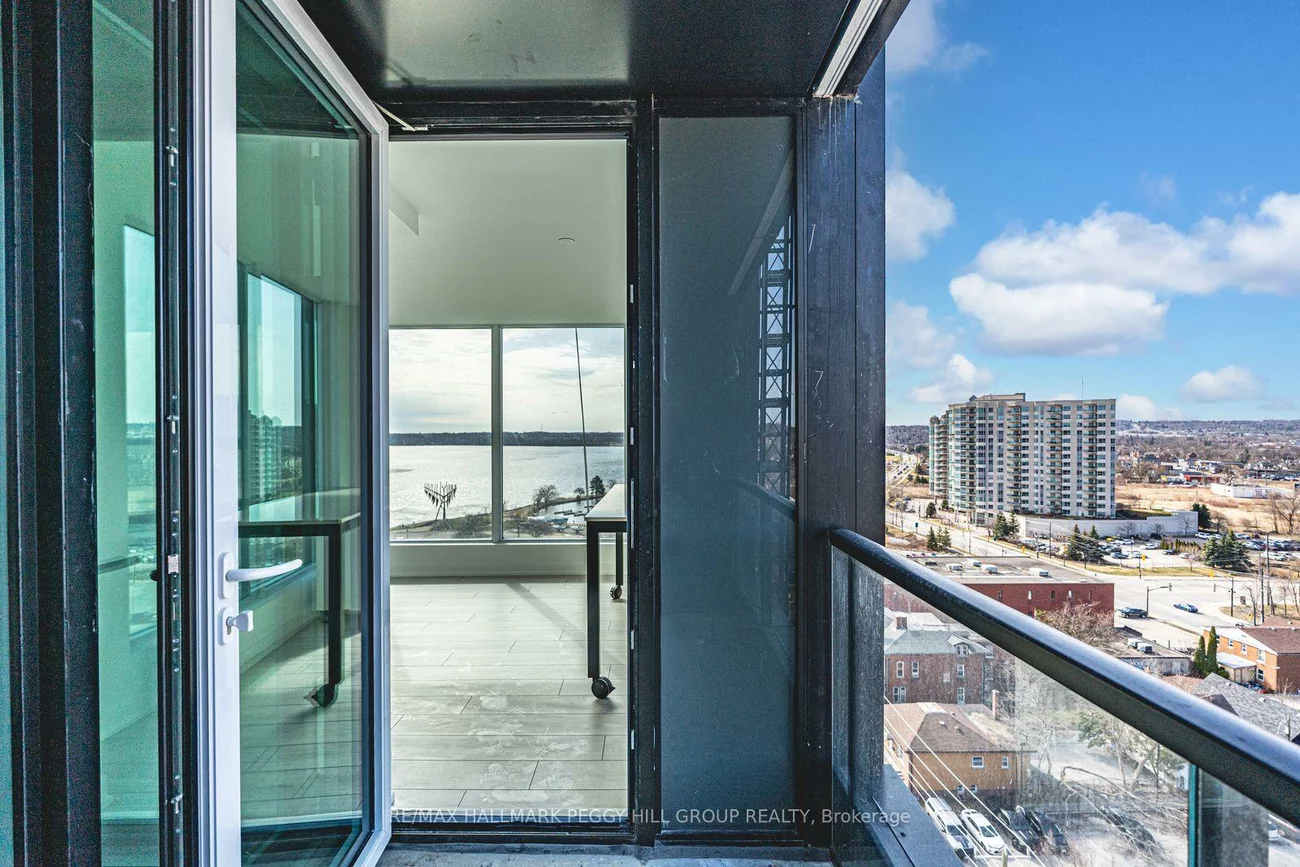 39, Mary, City Centre, Barrie