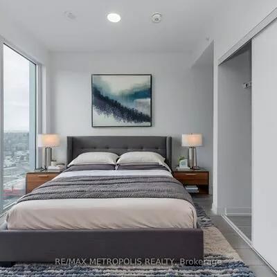 39, Mary, City Centre, Barrie