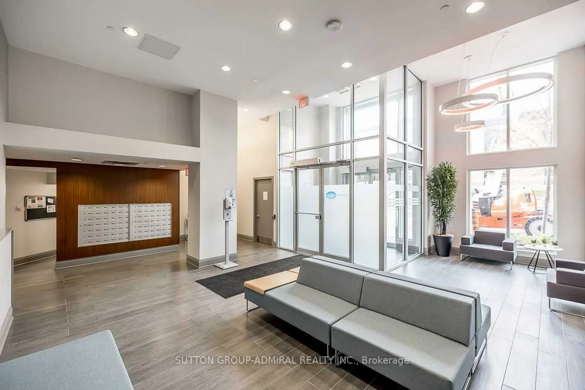 111, Worsley, City Centre, Barrie