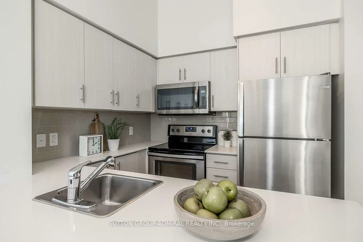 111, Worsley, City Centre, Barrie