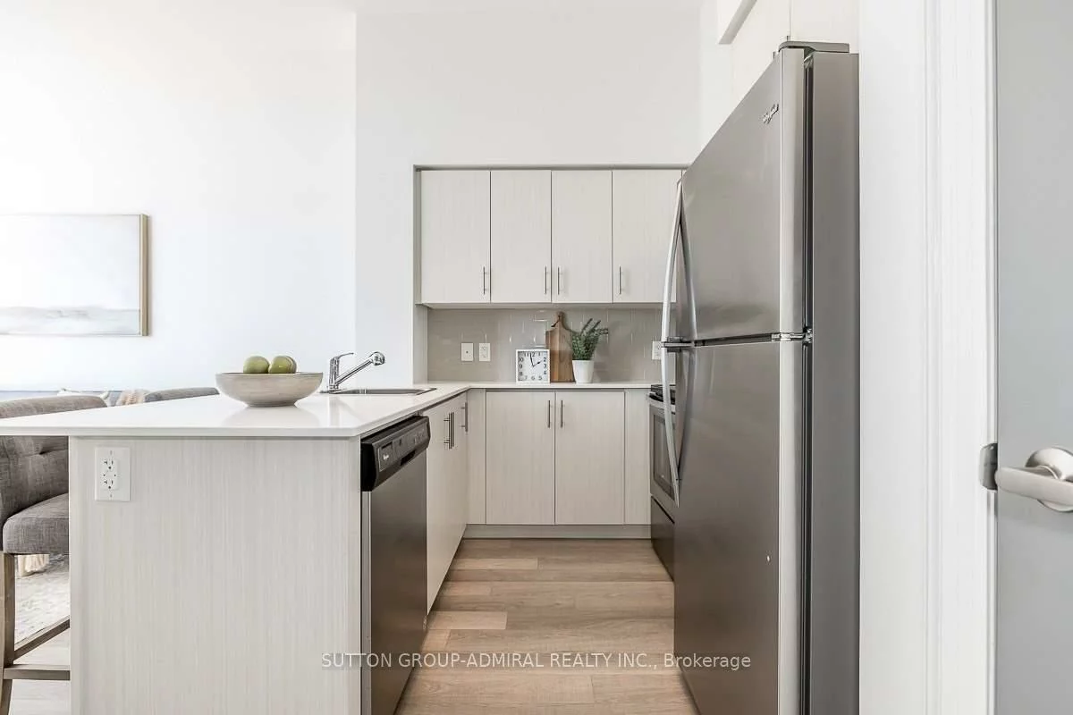 111, Worsley, City Centre, Barrie