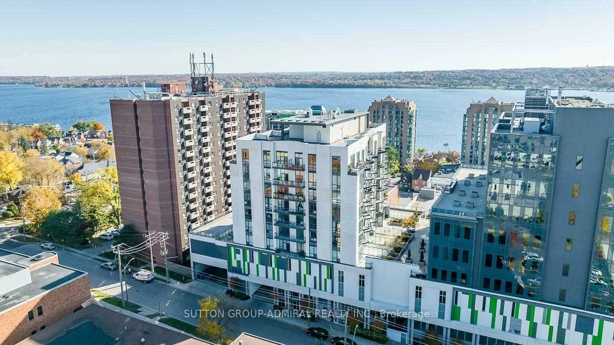 111, Worsley, City Centre, Barrie