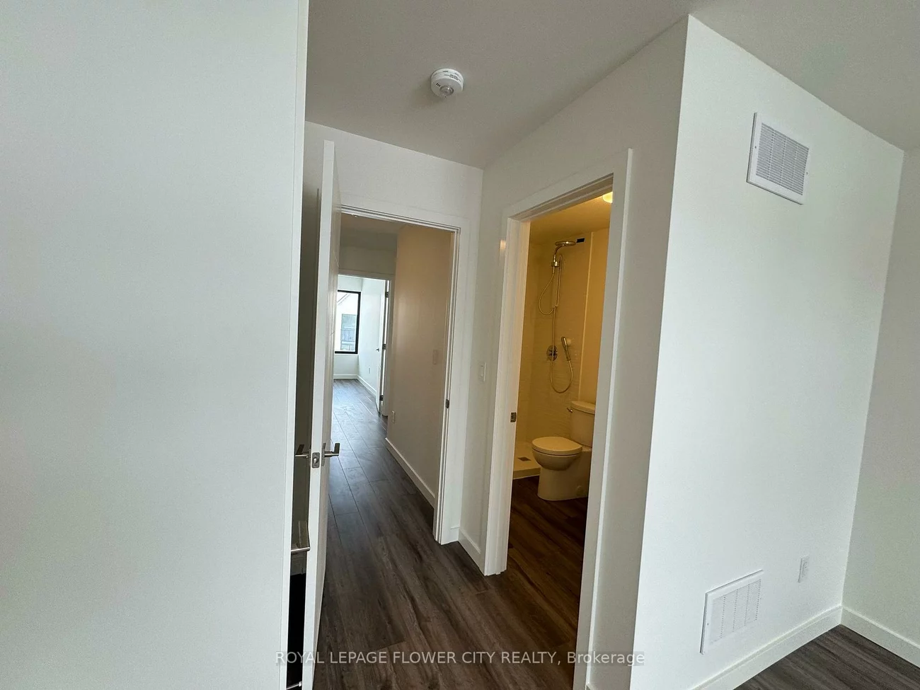 9, Rainwater, Holly, Barrie