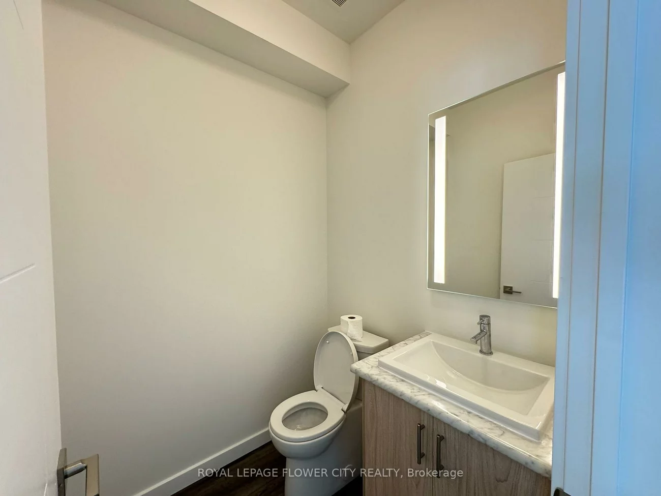 9, Rainwater, Holly, Barrie