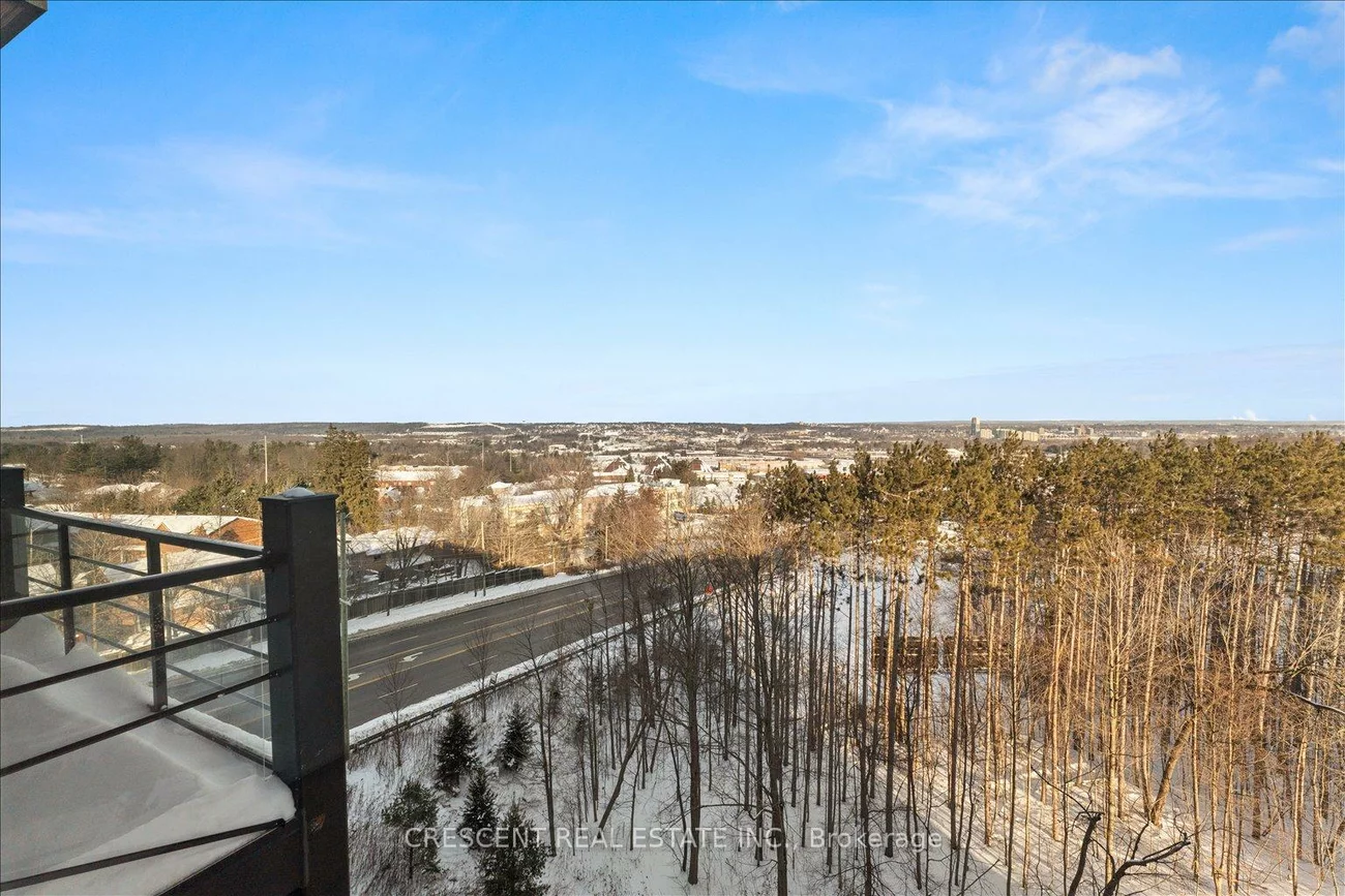 300, Essa, Ardagh, Barrie