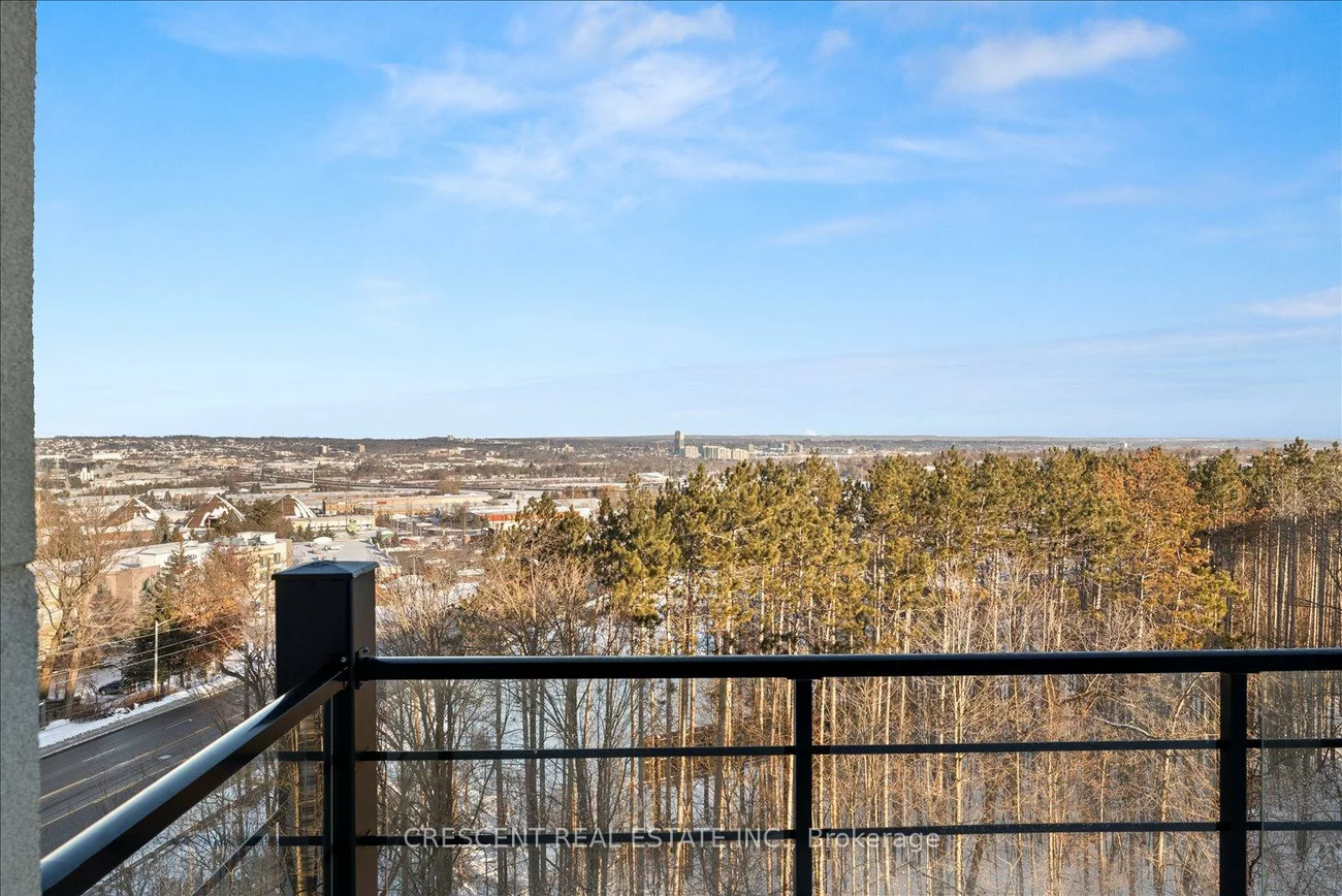 300, Essa, Ardagh, Barrie