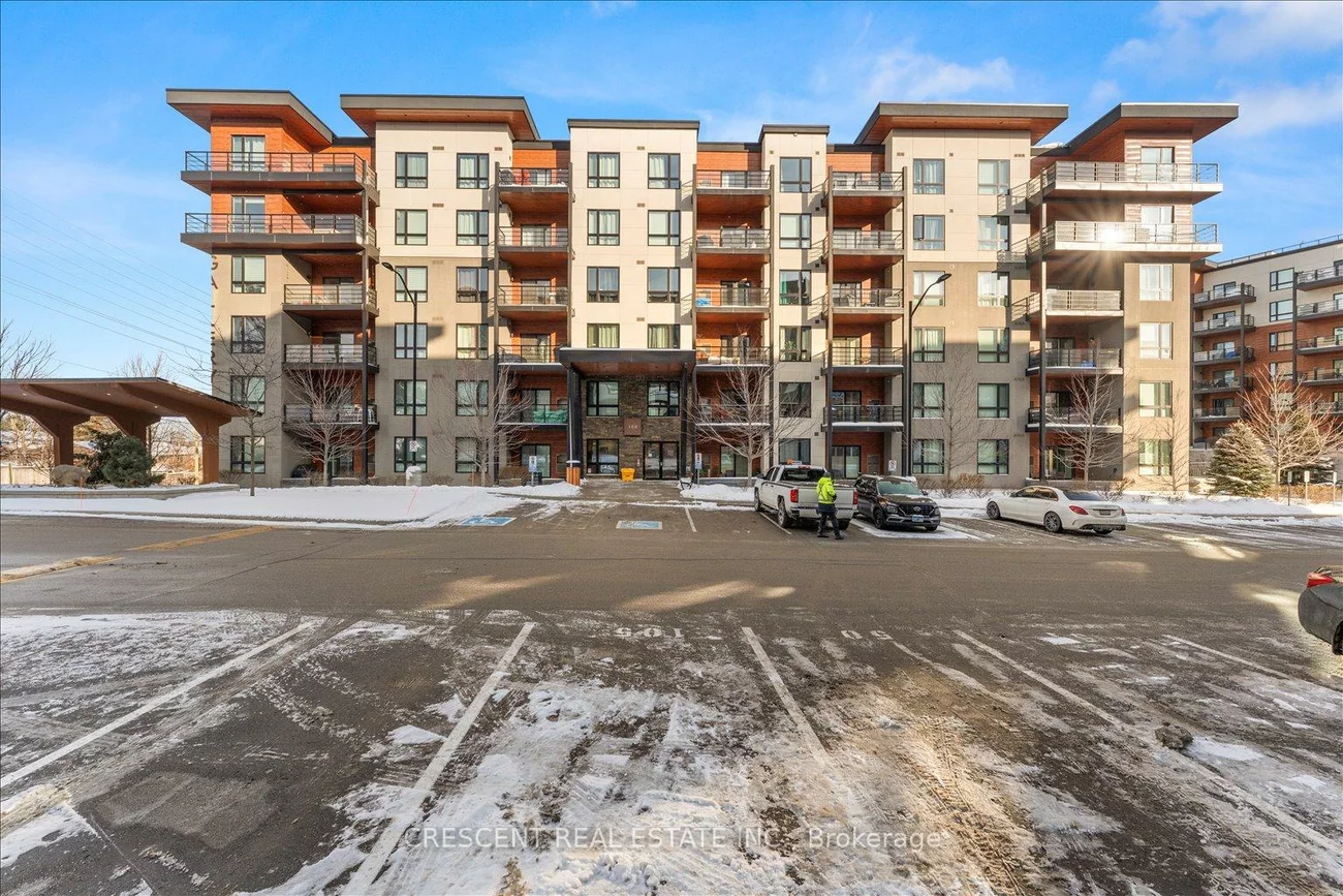 300, Essa, Ardagh, Barrie