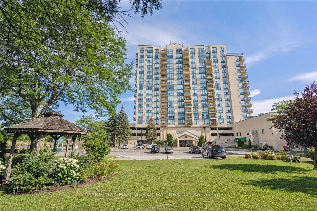 65, ELLEN, City Centre, Barrie