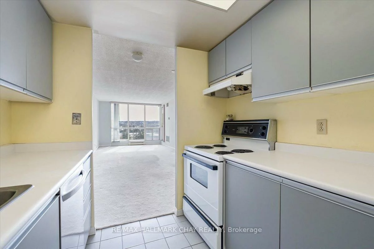 65, ELLEN, City Centre, Barrie