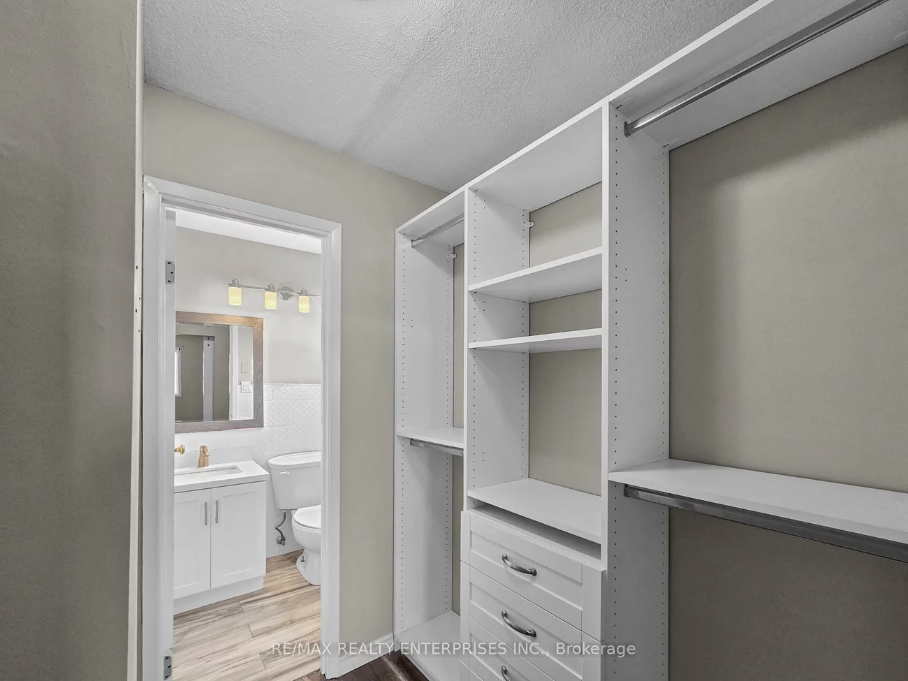 120, Bell Farm, Alliance, Barrie