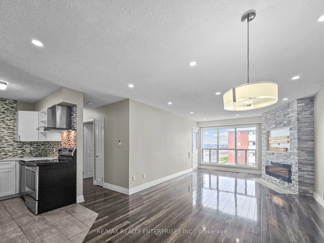 120, Bell Farm, Alliance, Barrie