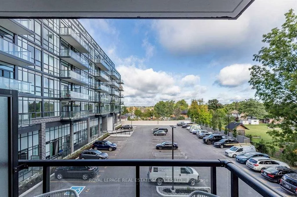 681, YONGE, Painswick South, Barrie