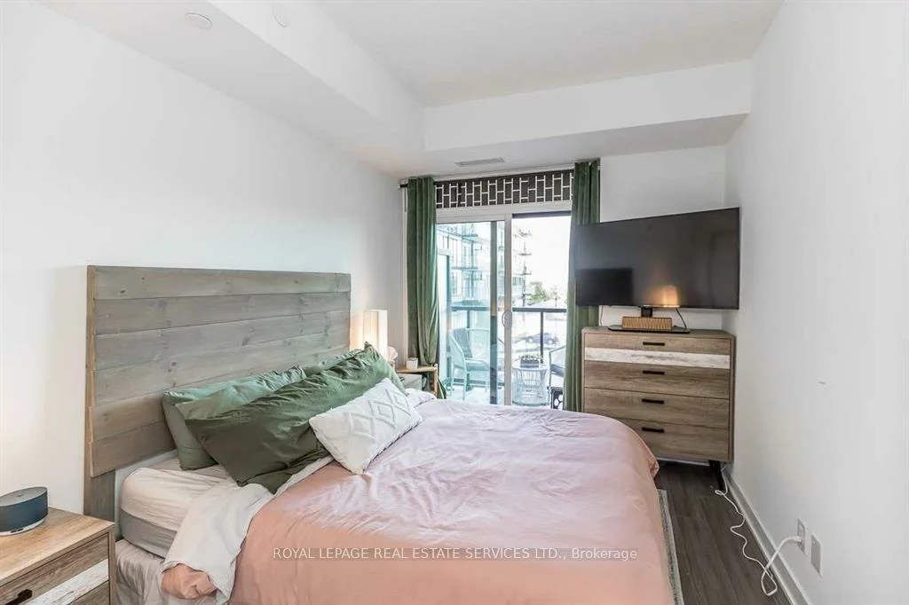 681, YONGE, Painswick South, Barrie