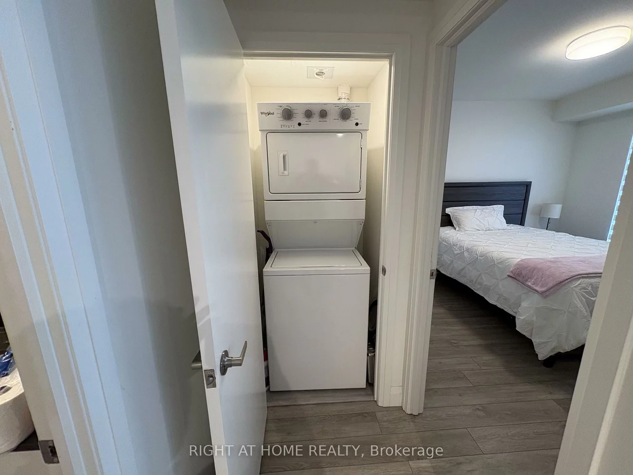 58, Lakeside, Little Lake, Barrie