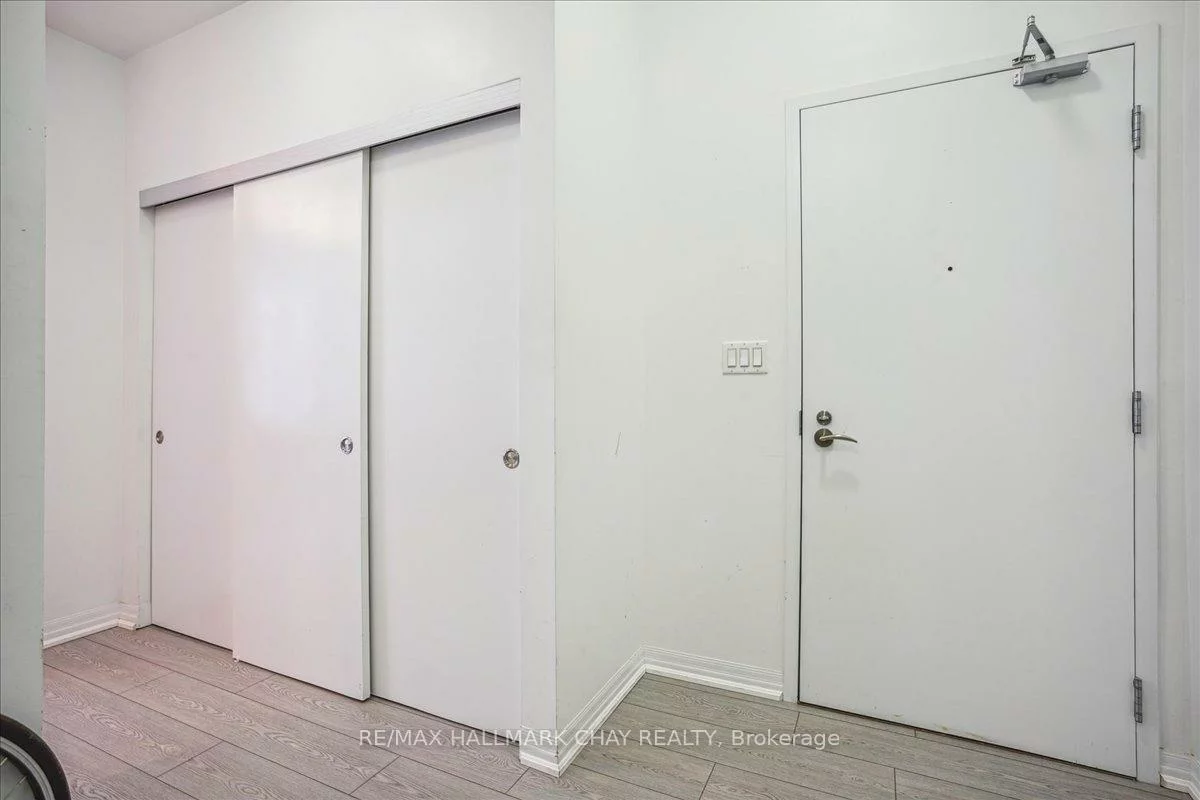 111, Worsley, City Centre, Barrie