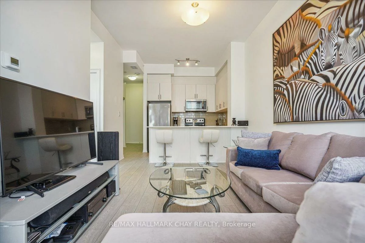 111, Worsley, City Centre, Barrie