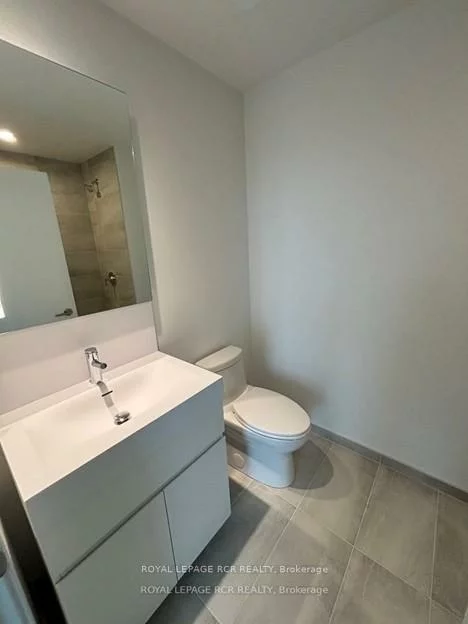 39, Mary, City Centre, Barrie