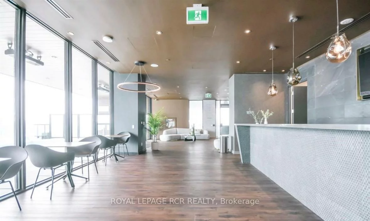 39, Mary, City Centre, Barrie