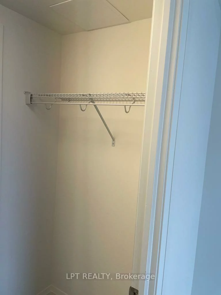 58, Lakeside Terr, Little Lake, Barrie