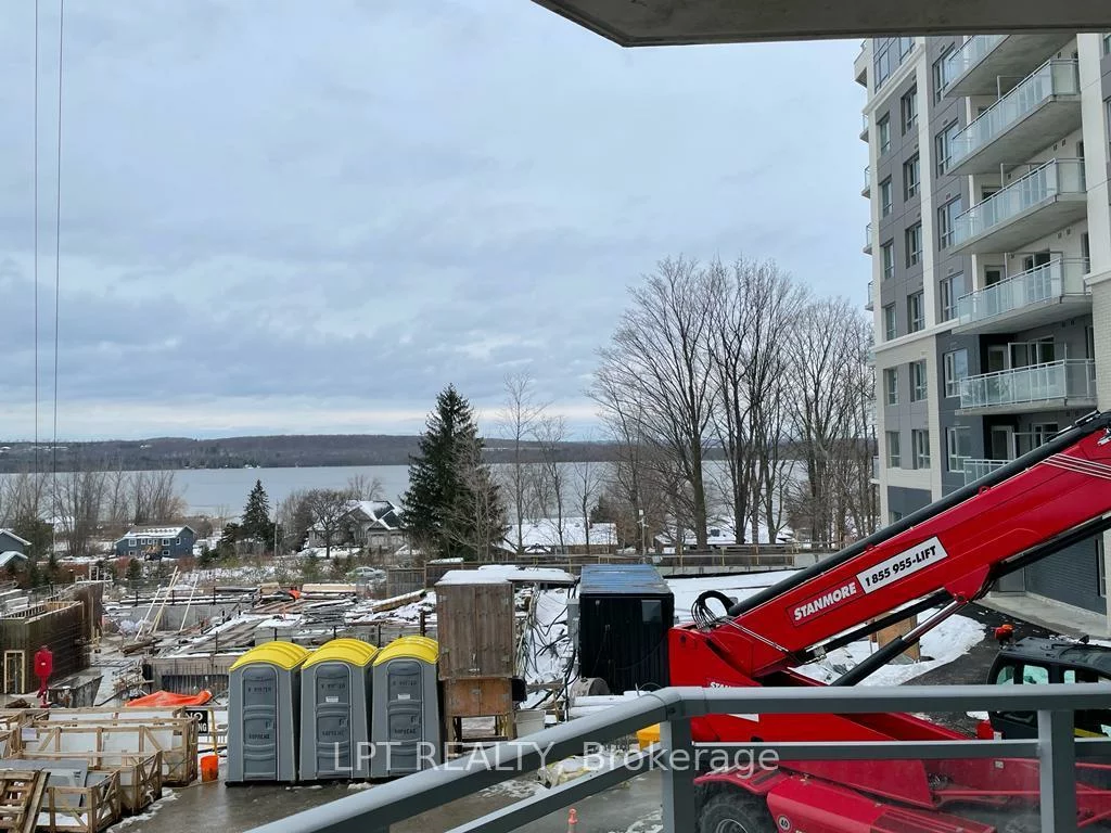 58, Lakeside Terr, Little Lake, Barrie