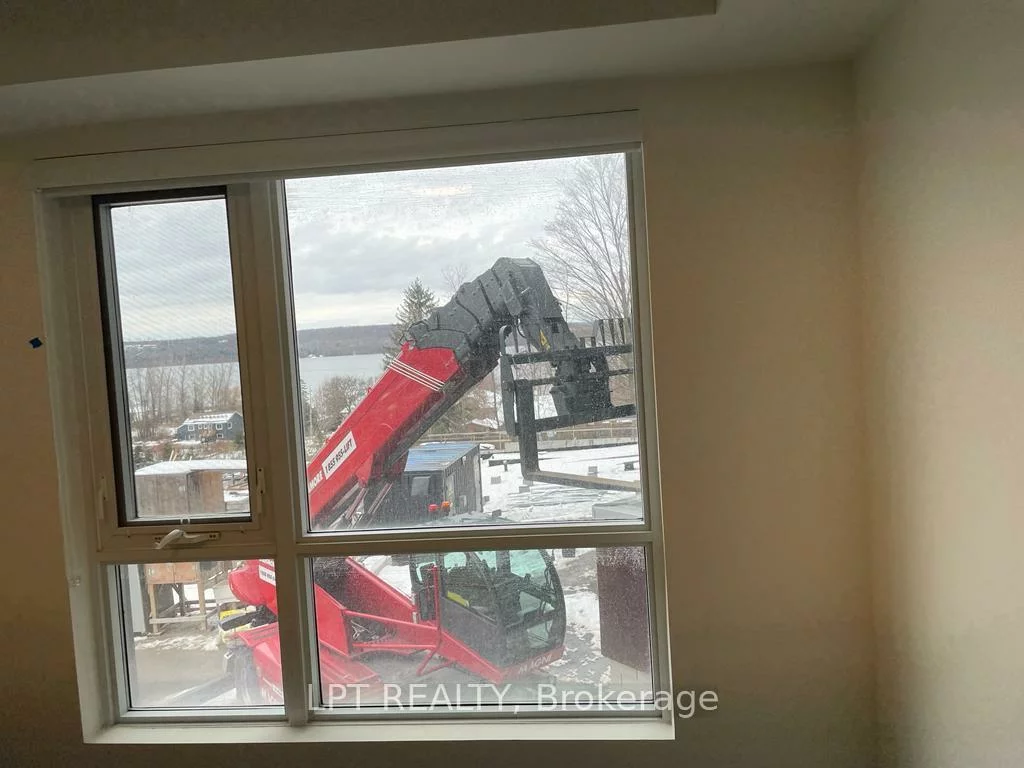 58, Lakeside Terr, Little Lake, Barrie