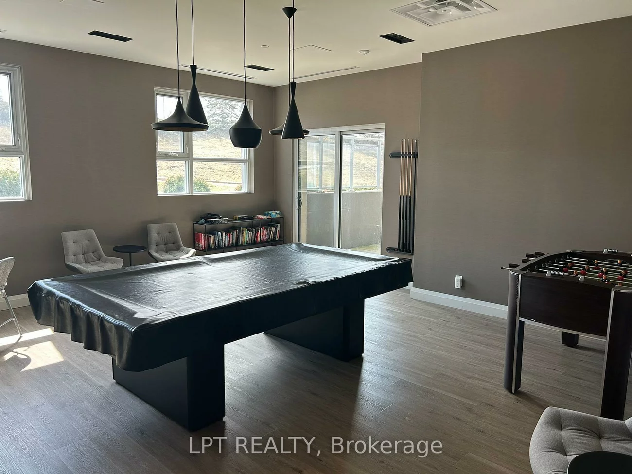 58, Lakeside Terr, Little Lake, Barrie