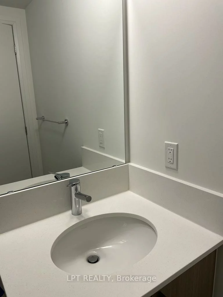 58, Lakeside Terr, Little Lake, Barrie