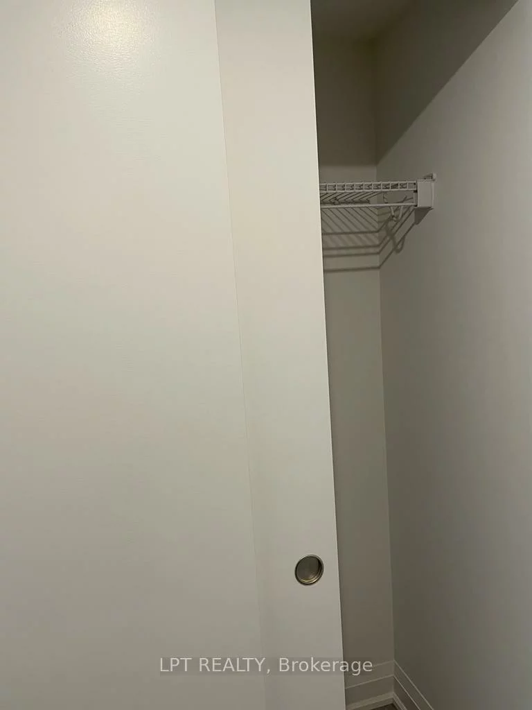 58, Lakeside Terr, Little Lake, Barrie