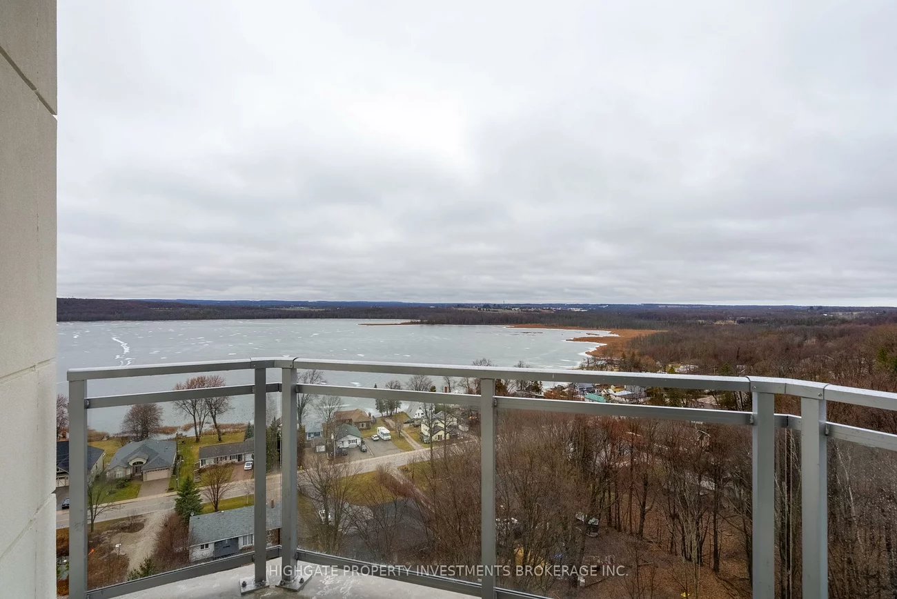 56, Lakeside, Little Lake, Barrie