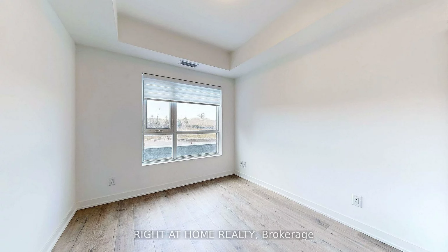 56, Lakeside, Little Lake, Barrie