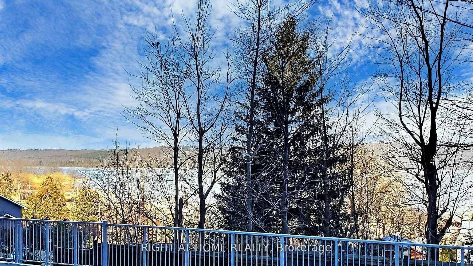56, Lakeside, Little Lake, Barrie
