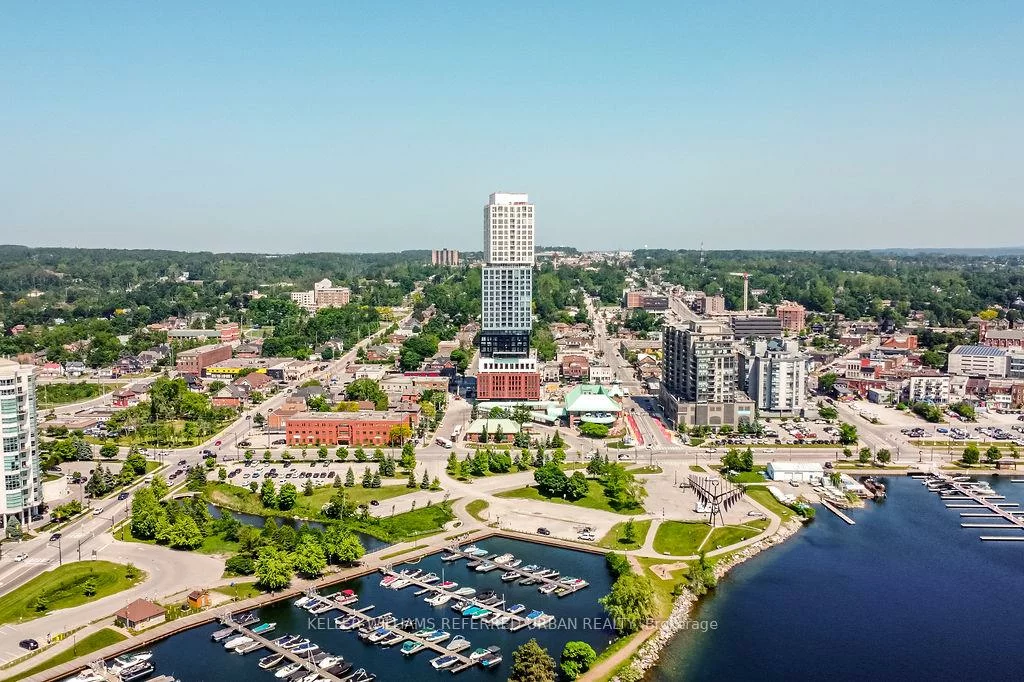 39, Mary, City Centre, Barrie