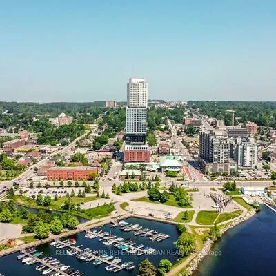 39, Mary, City Centre, Barrie