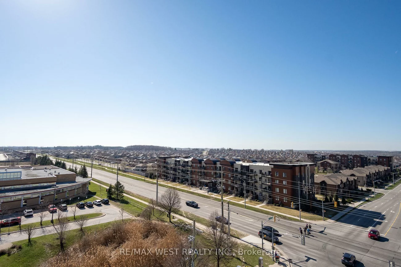 681, Yonge, Painswick South, Barrie