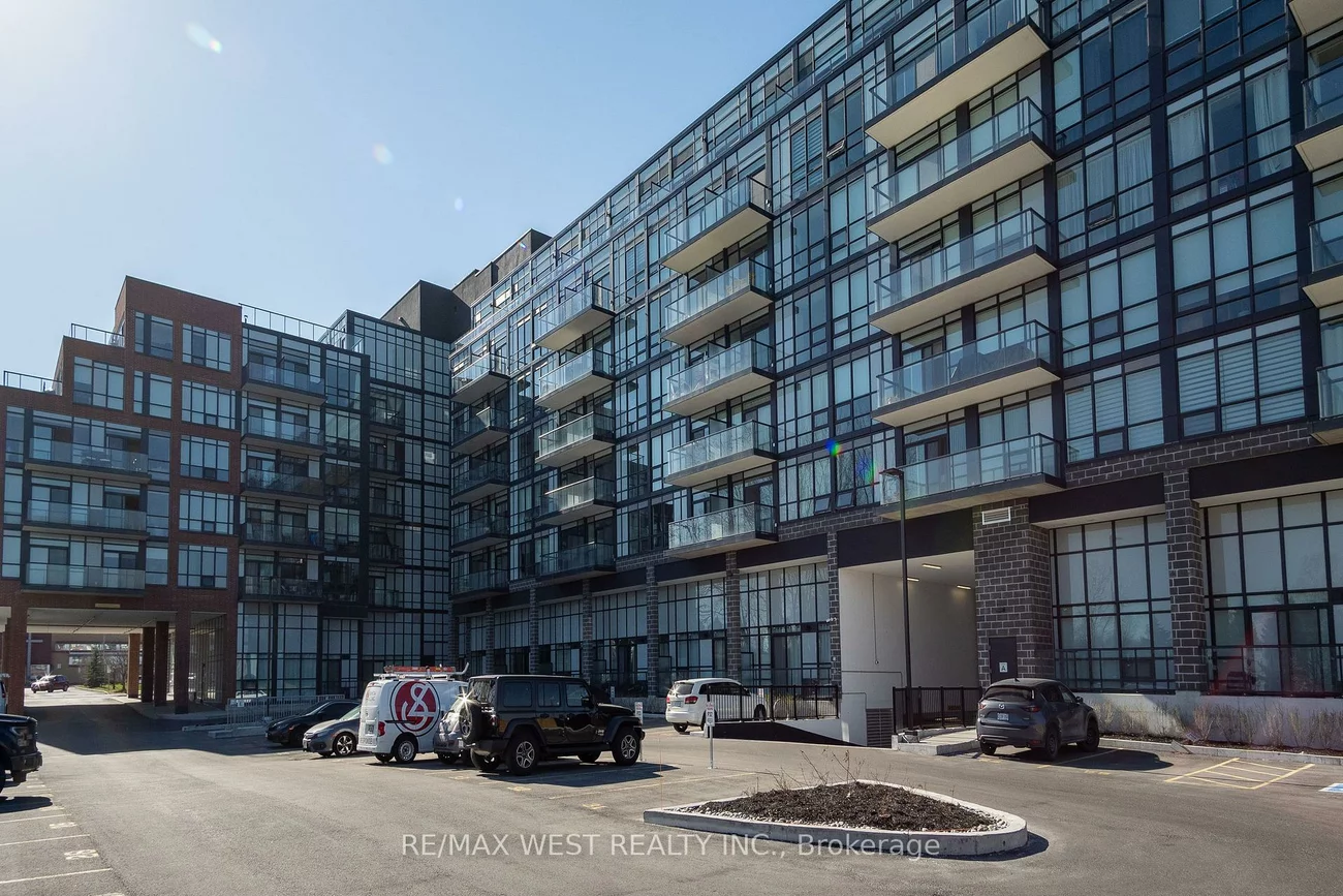 681, Yonge, Painswick South, Barrie