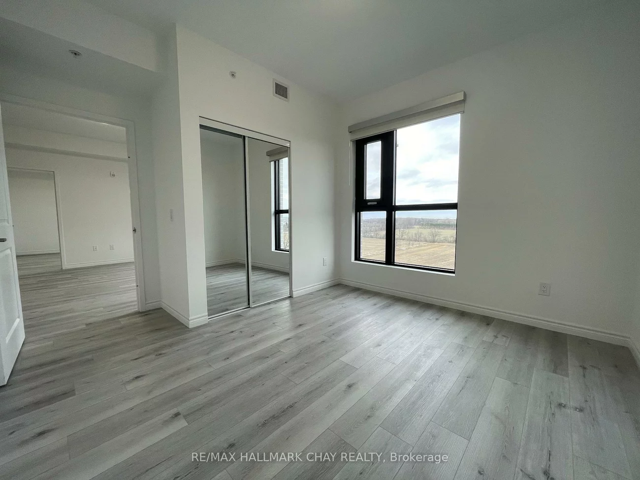 30, Hanmer, West Bayfield, Barrie