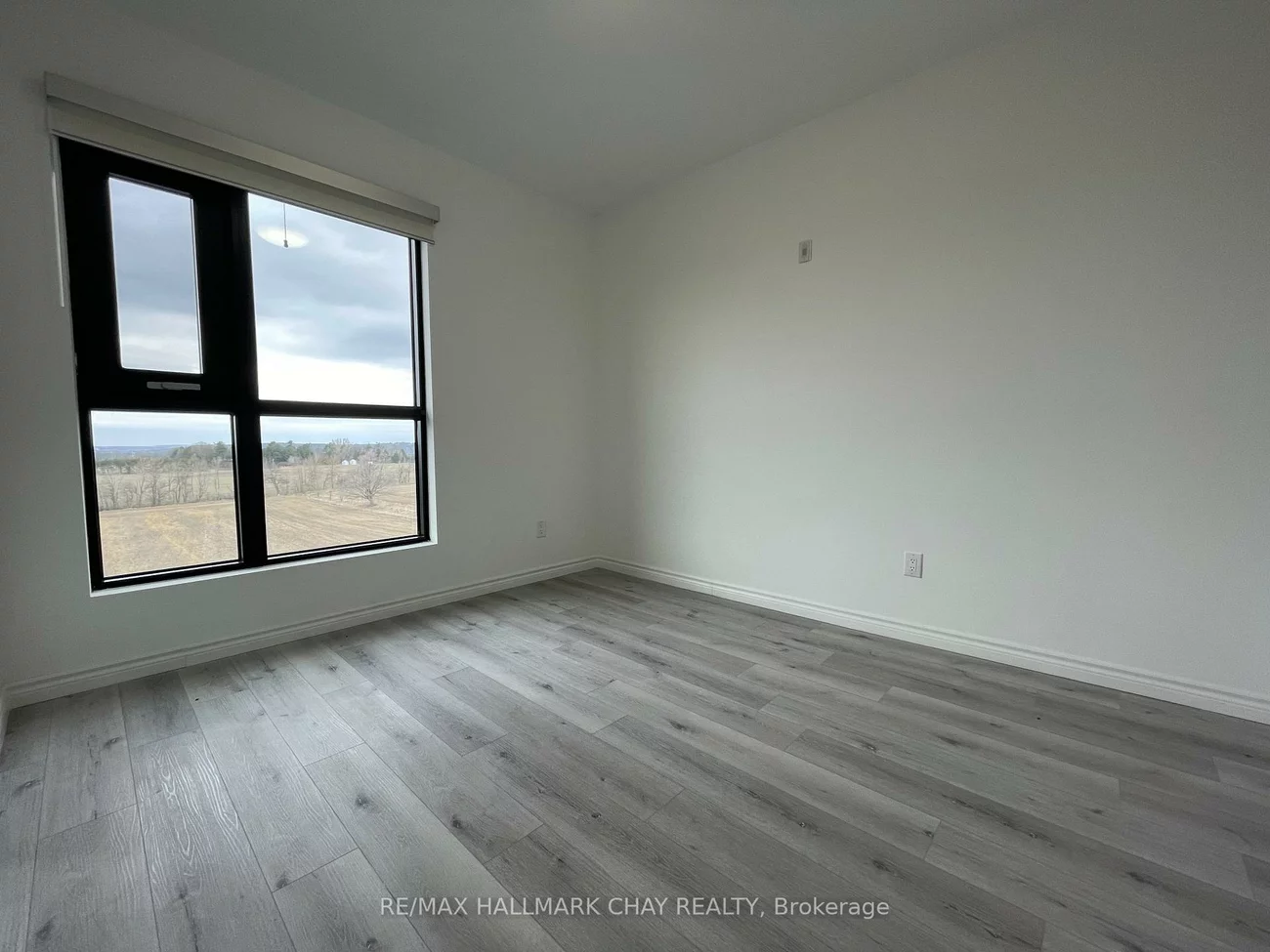 30, Hanmer, West Bayfield, Barrie