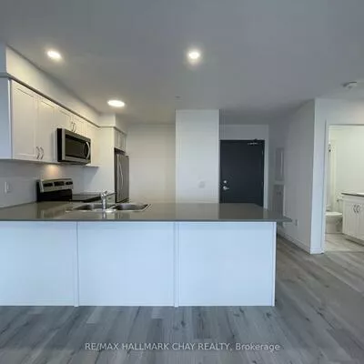 30, Hanmer, West Bayfield, Barrie