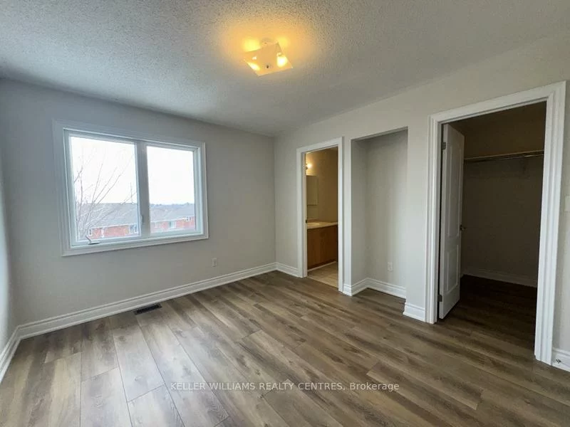 175, Stanley, East Bayfield, Barrie