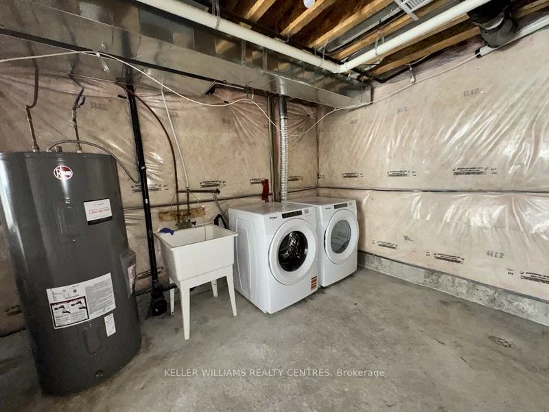 175, Stanley, East Bayfield, Barrie