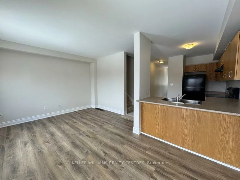 175, Stanley, East Bayfield, Barrie