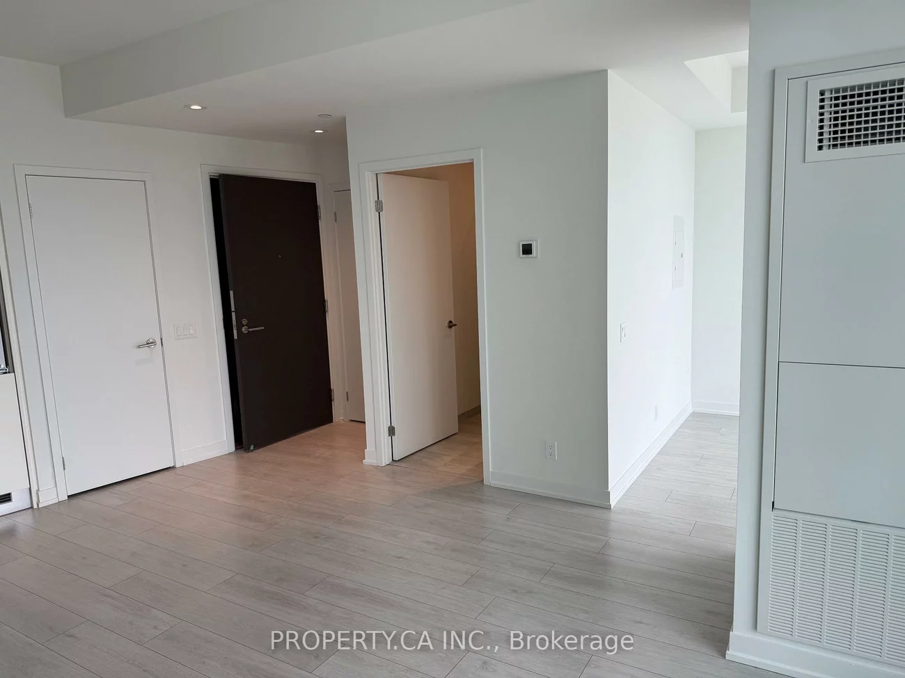 39, Mary, City Centre, Barrie