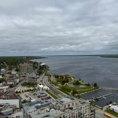 39, Mary, City Centre, Barrie