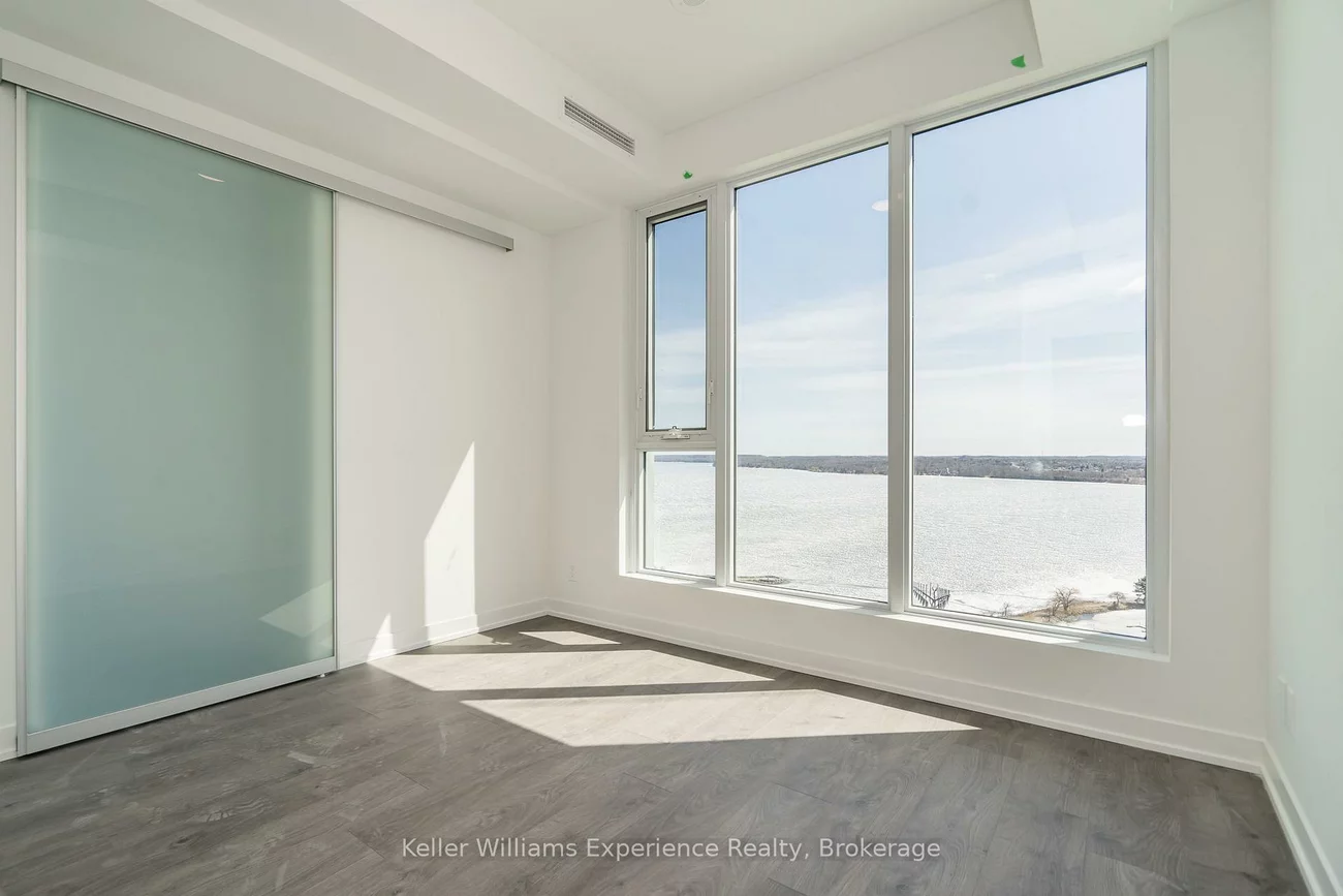 39, Mary, City Centre, Barrie