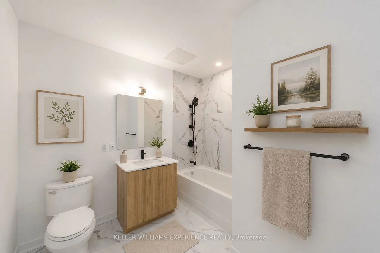 56, Lakeside, Little Lake, Barrie