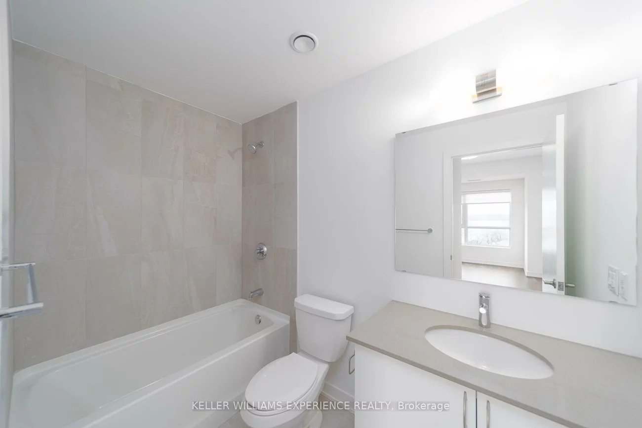 56, Lakeside, Little Lake, Barrie