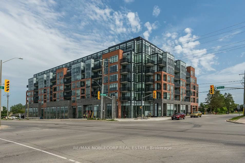 681, Yonge, Painswick South, Barrie