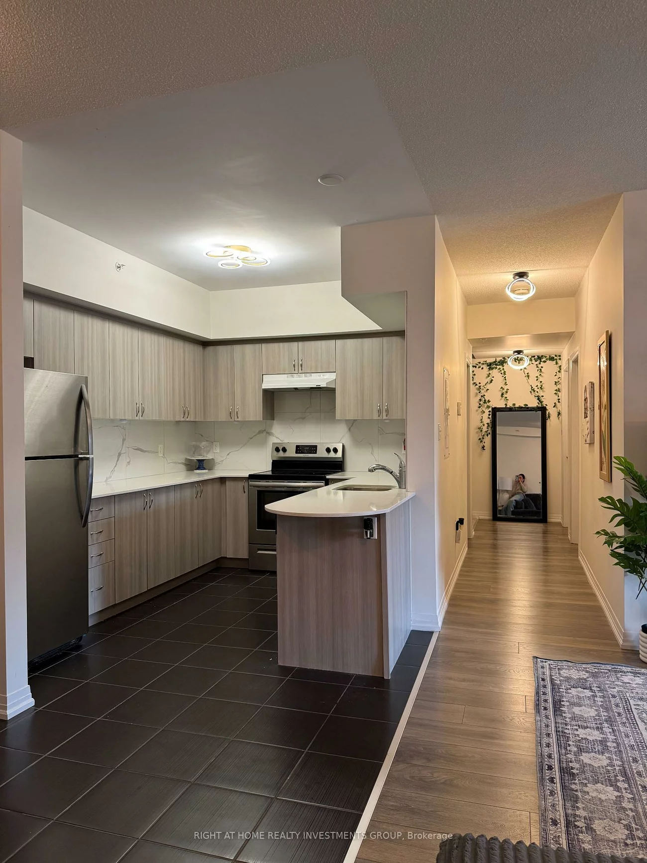 306, Essa, 400 West, Barrie