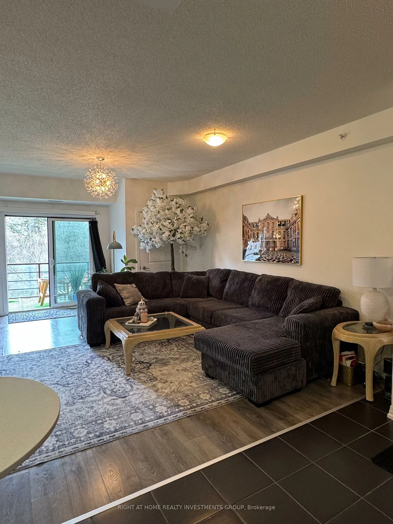 306, Essa, 400 West, Barrie
